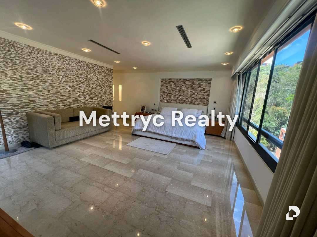 Apartamento en Urb. Miranda, Caracas – 34