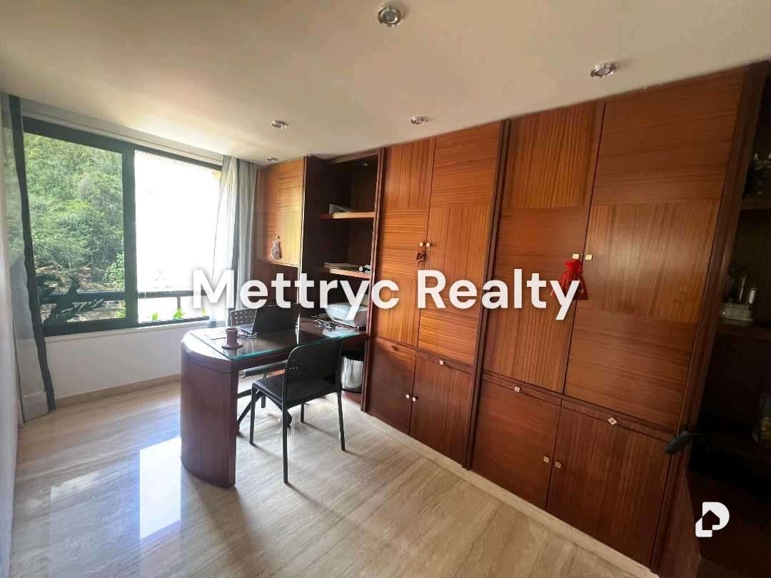 Apartamento en Urb. Miranda, Caracas – 11