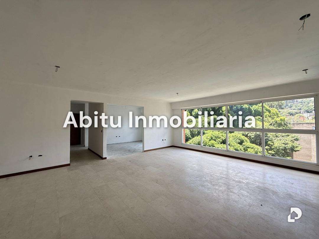 Apartamento en La Boyera, Caracas – 2
