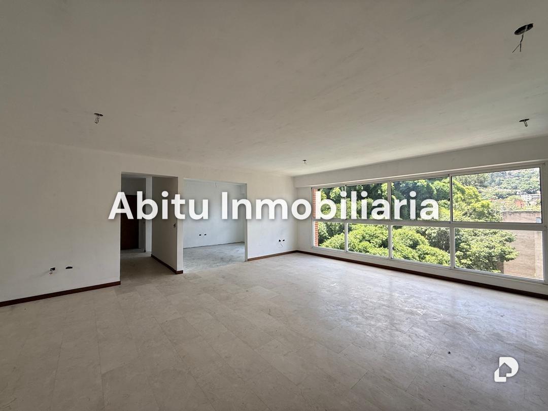 Apartamento en La Boyera, Caracas – 2