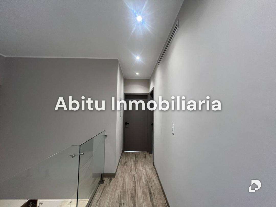 Casa en Santa Paula, Caracas – 21