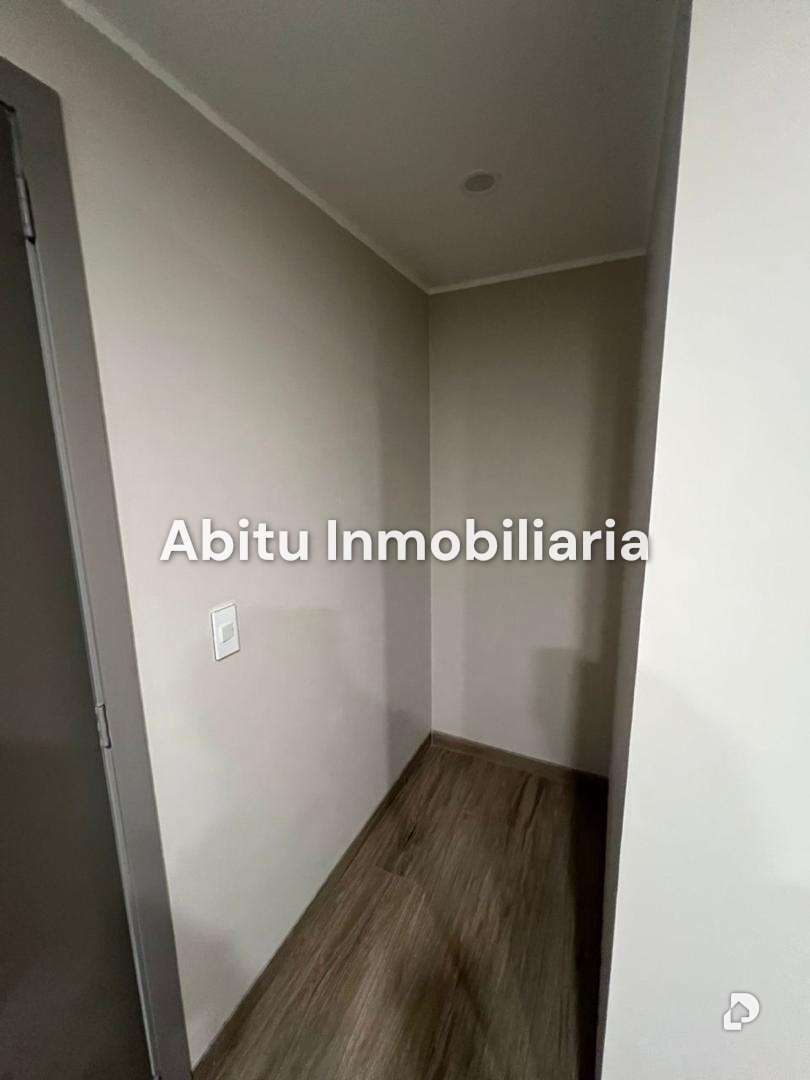 Casa en Santa Paula, Caracas – 13
