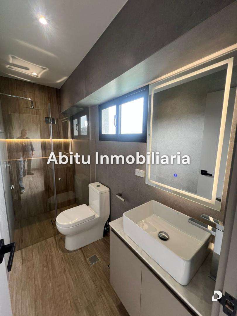 Casa en Santa Paula, Caracas – 41