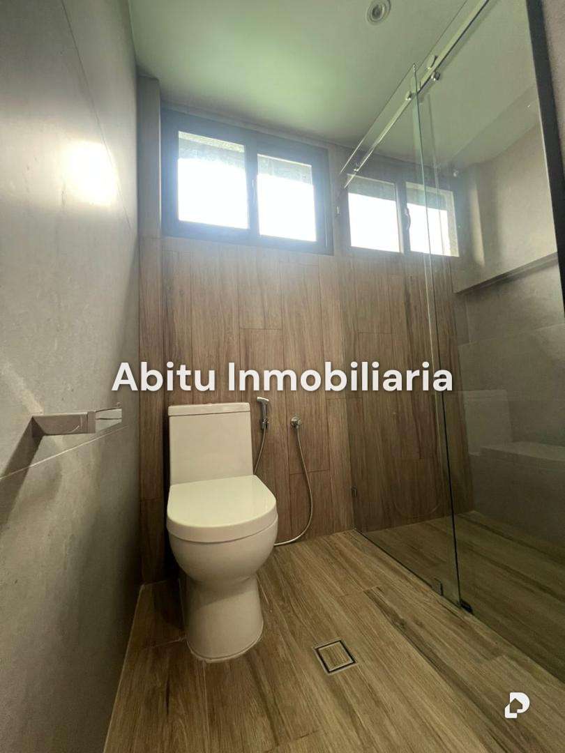Casa en Santa Paula, Caracas – 42
