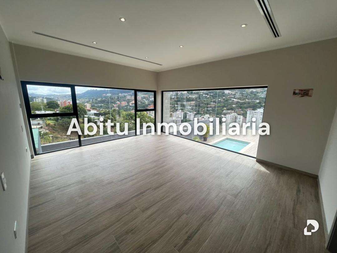 Casa en Santa Paula, Caracas – 10