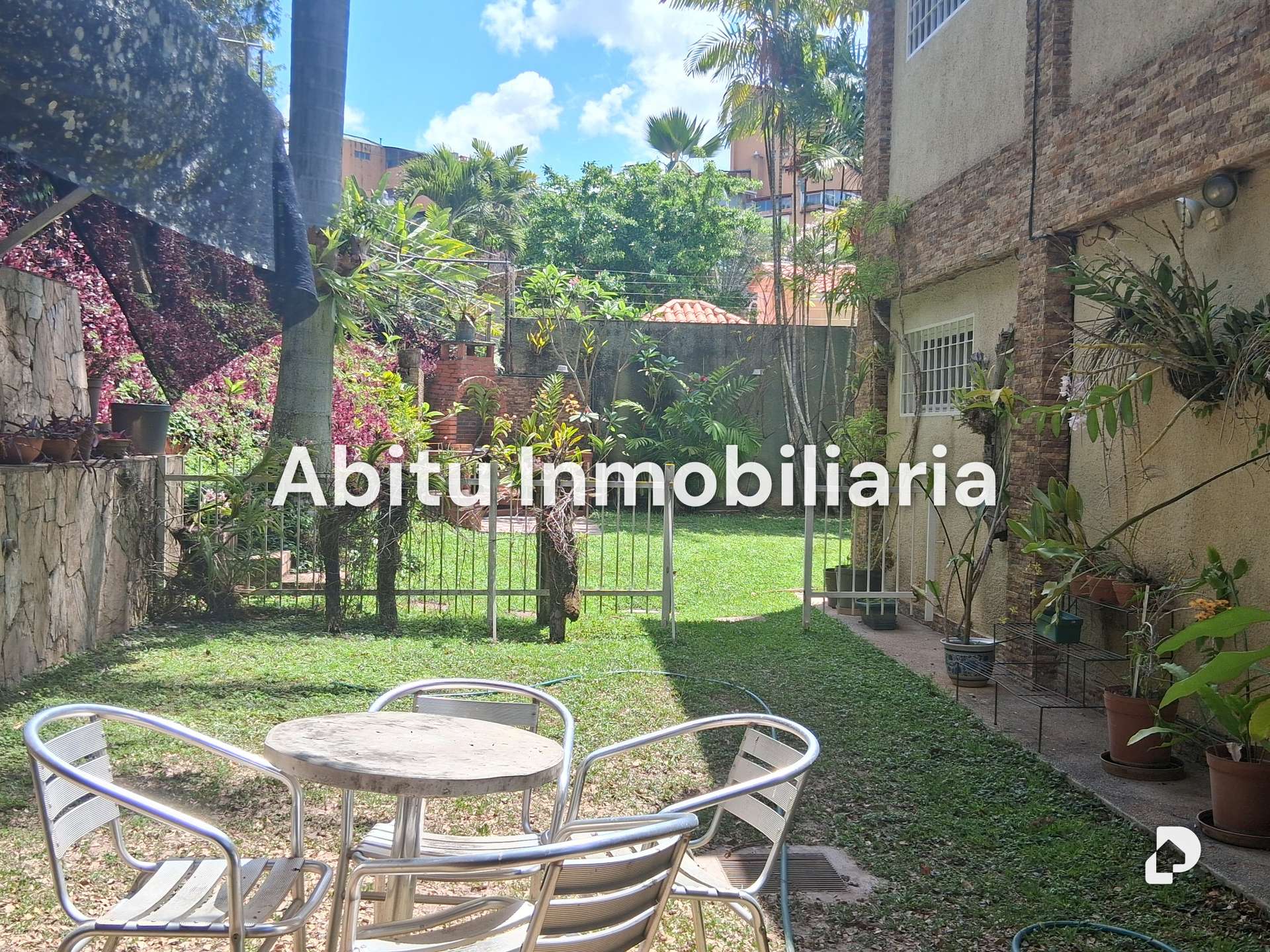 Casa en San Román, Caracas – 8