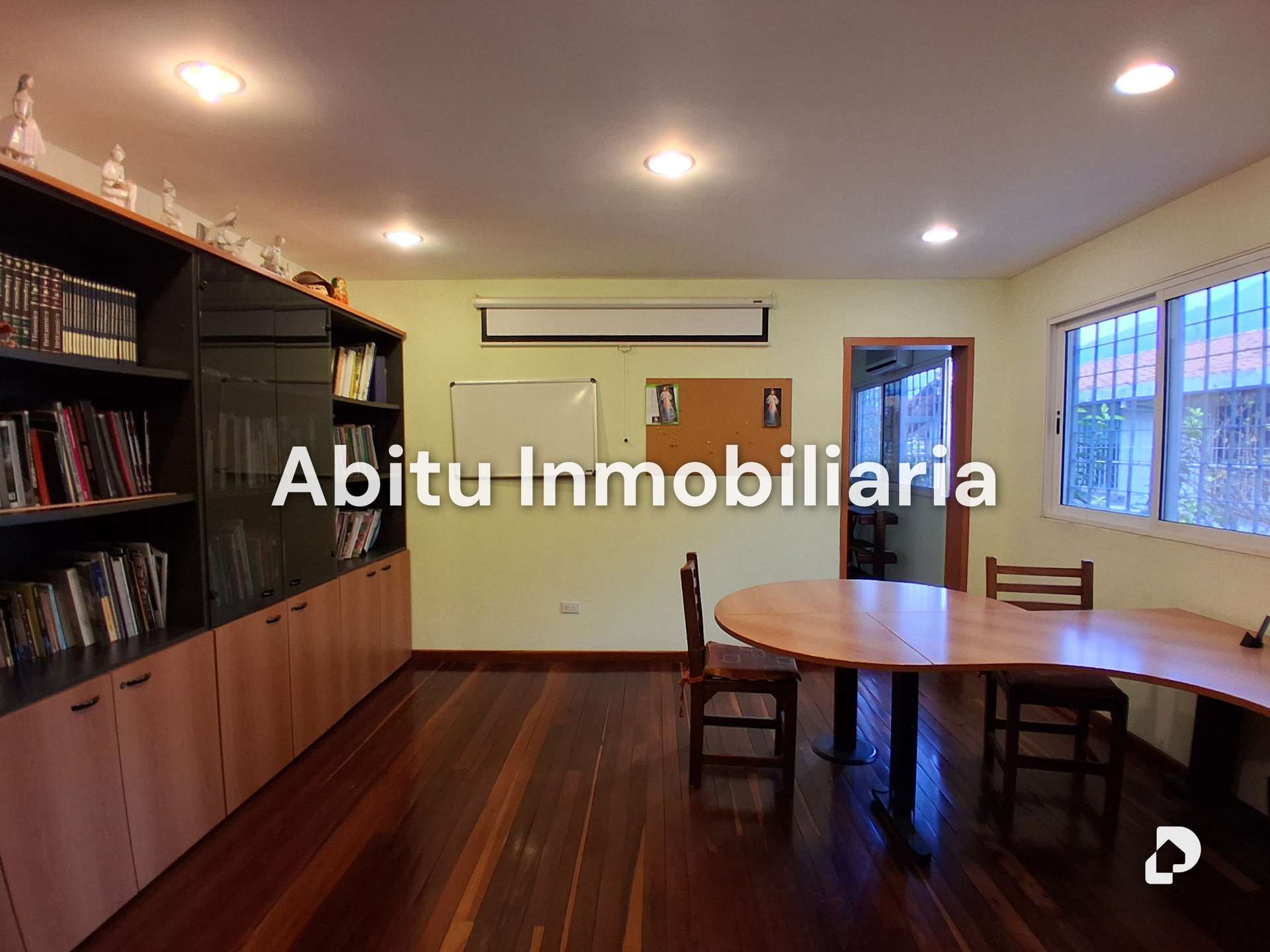 Casa en San Román, Caracas – 12