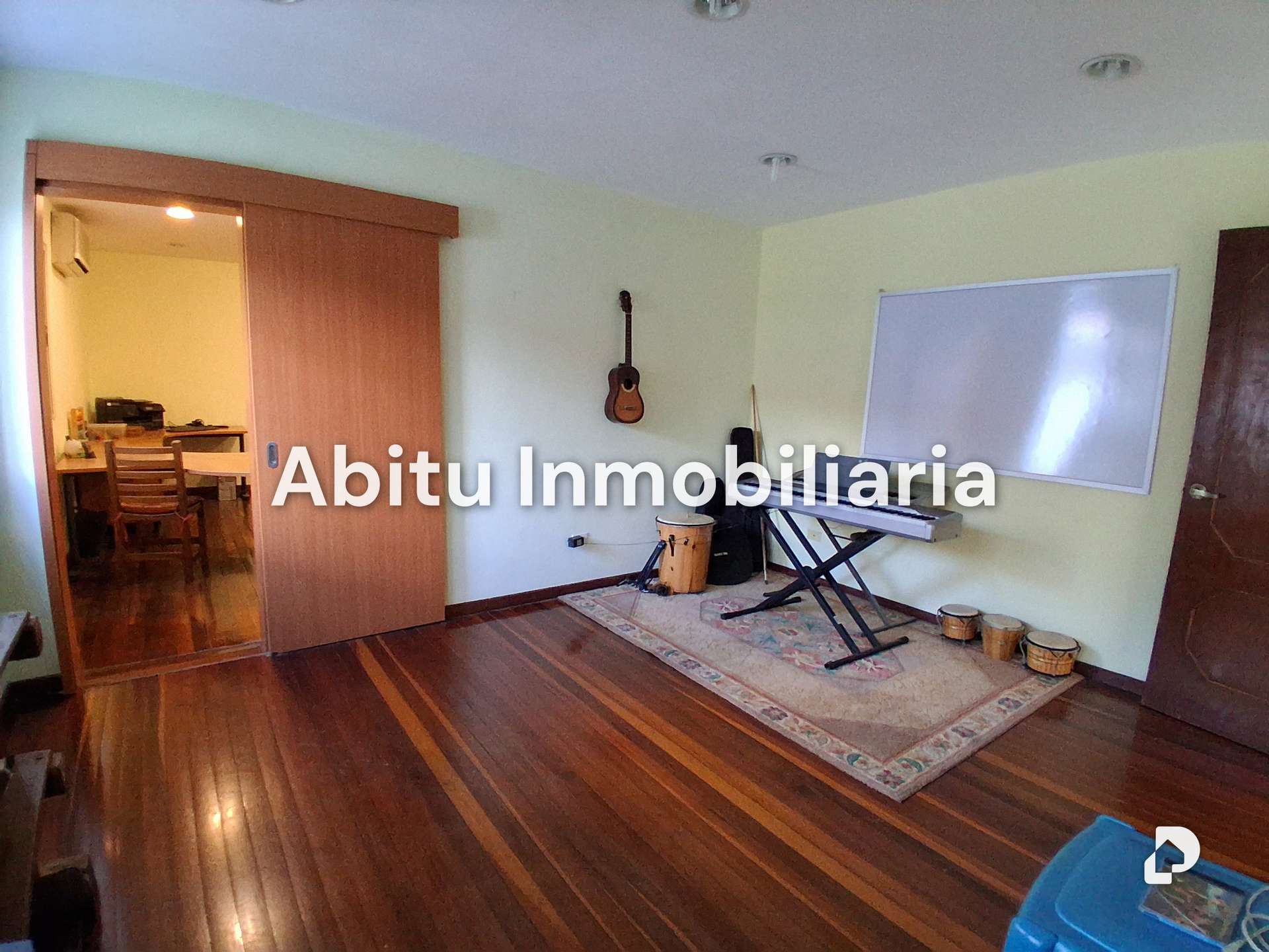 Casa en San Román, Caracas – 14