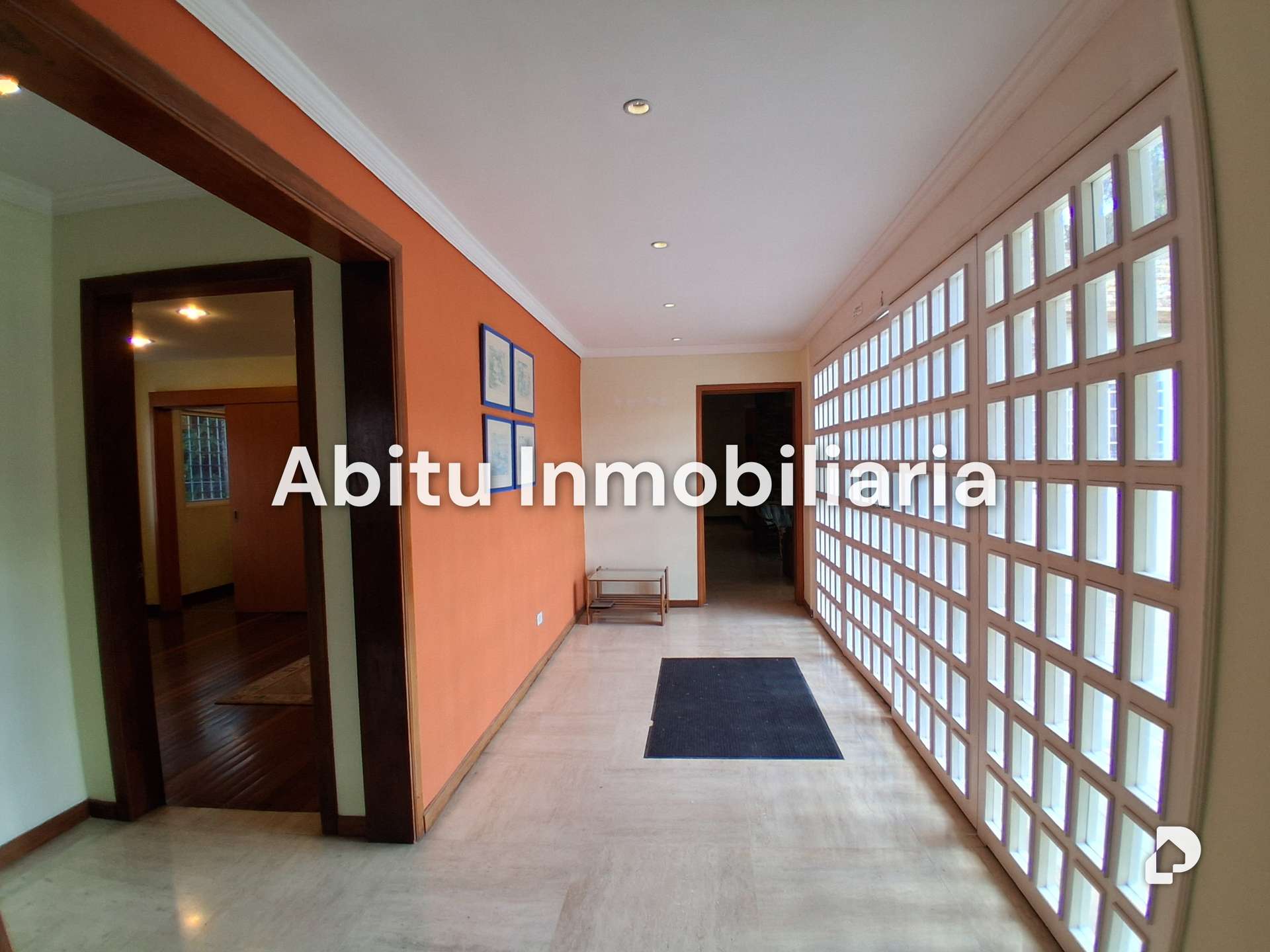 Casa en San Román, Caracas – 11