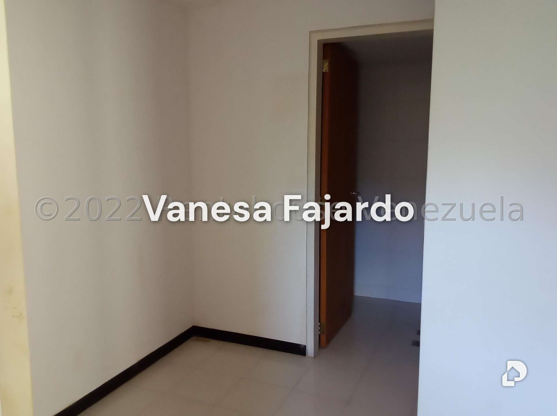 Apartamento en Lomas de Las Mercedes, Caracas – 27