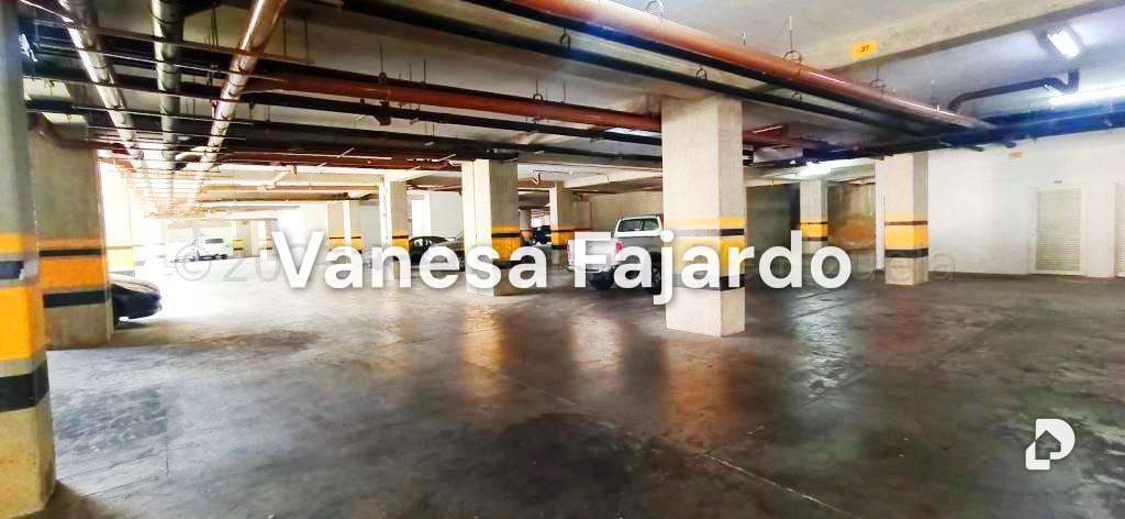 Apartamento en Lomas de Las Mercedes, Caracas – 16