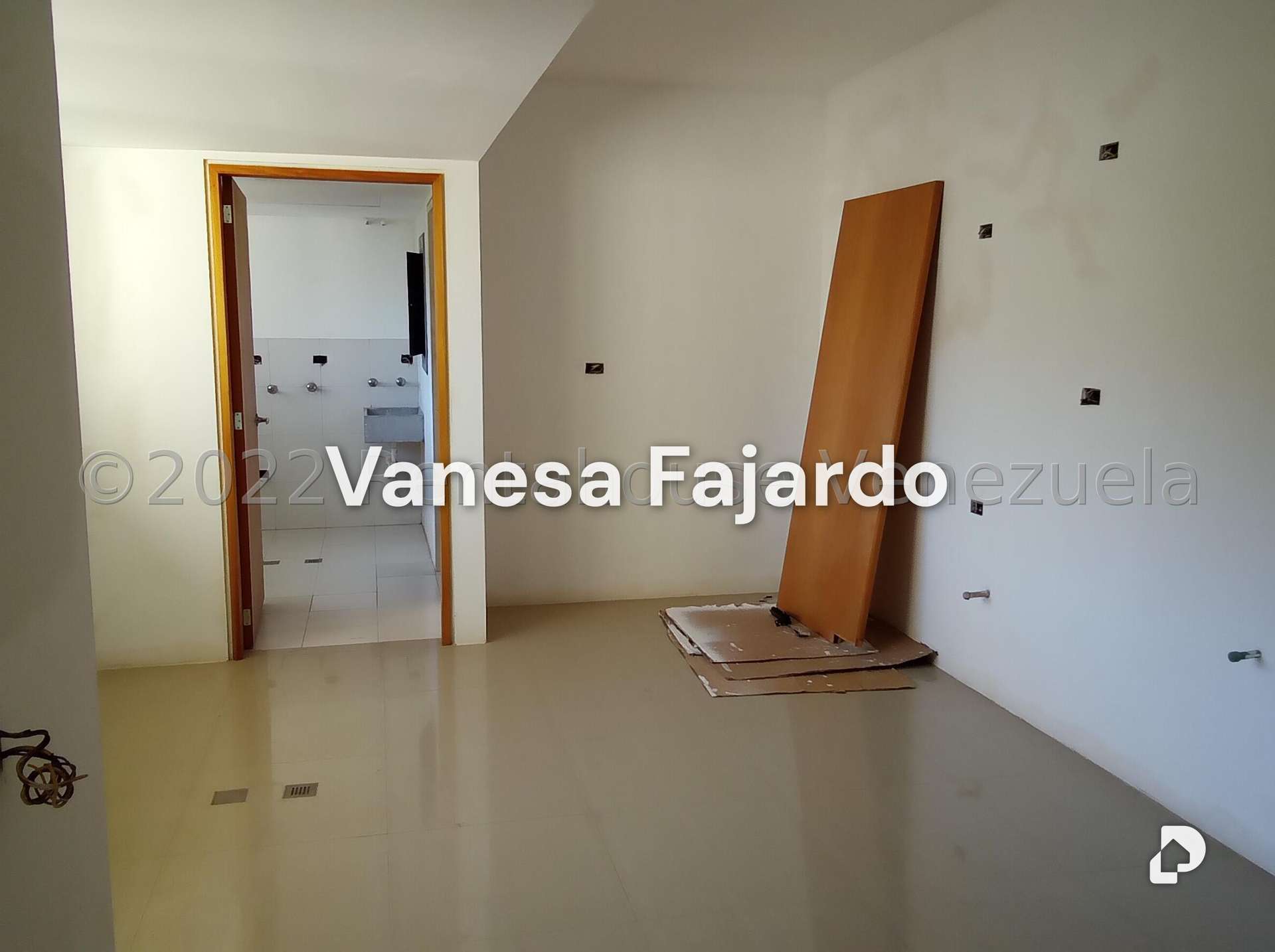 Apartamento en Lomas de Las Mercedes, Caracas – 25