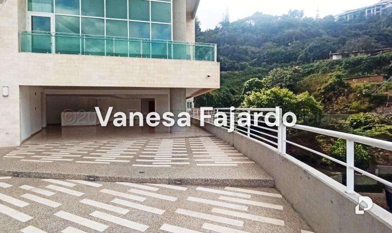 Apartamento en Lomas de Las Mercedes, Caracas – 9