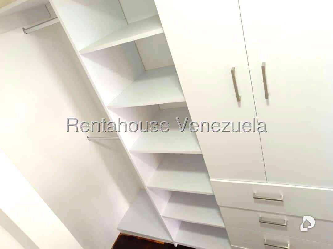 Apartamento en La Boyera, Caracas – 32