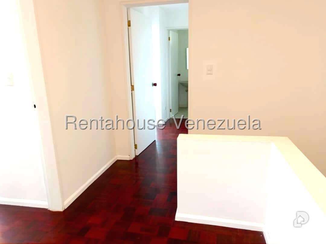 Apartamento en La Boyera, Caracas – 26