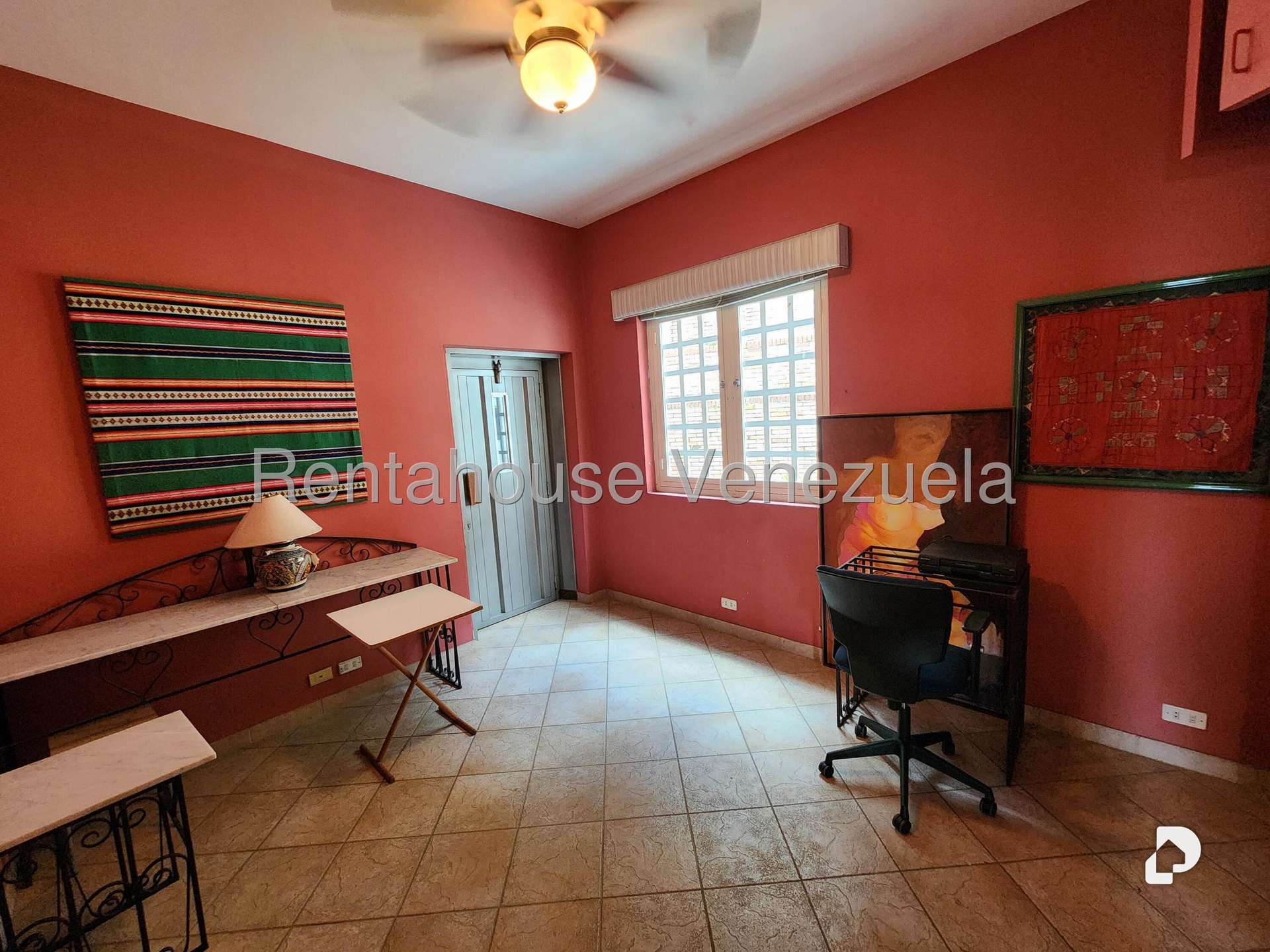 Casa en Colinas de Bello Monte, Caracas – 29