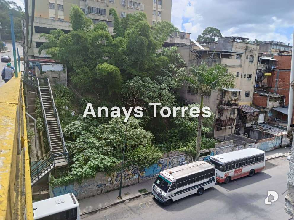 Terreno en Los Teques, Altos Mirandinos – 7