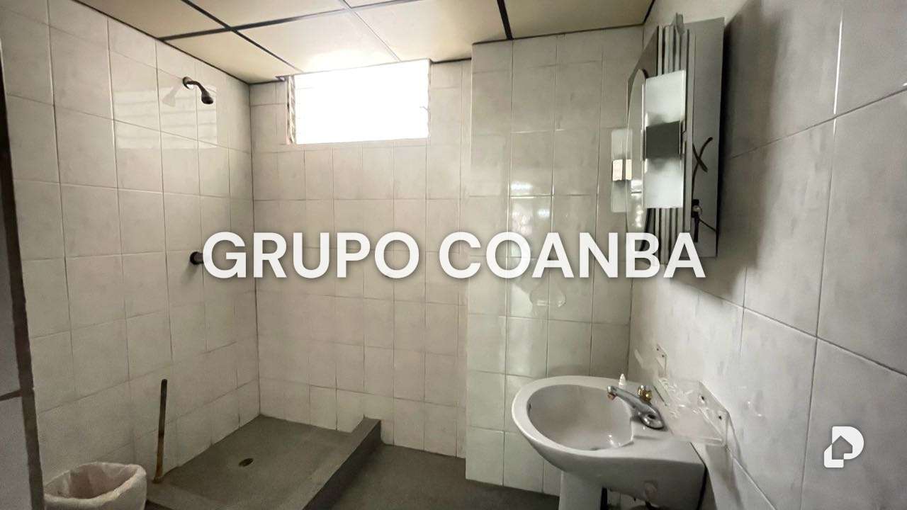 Local comercial en La Candelaria, Caracas – 13