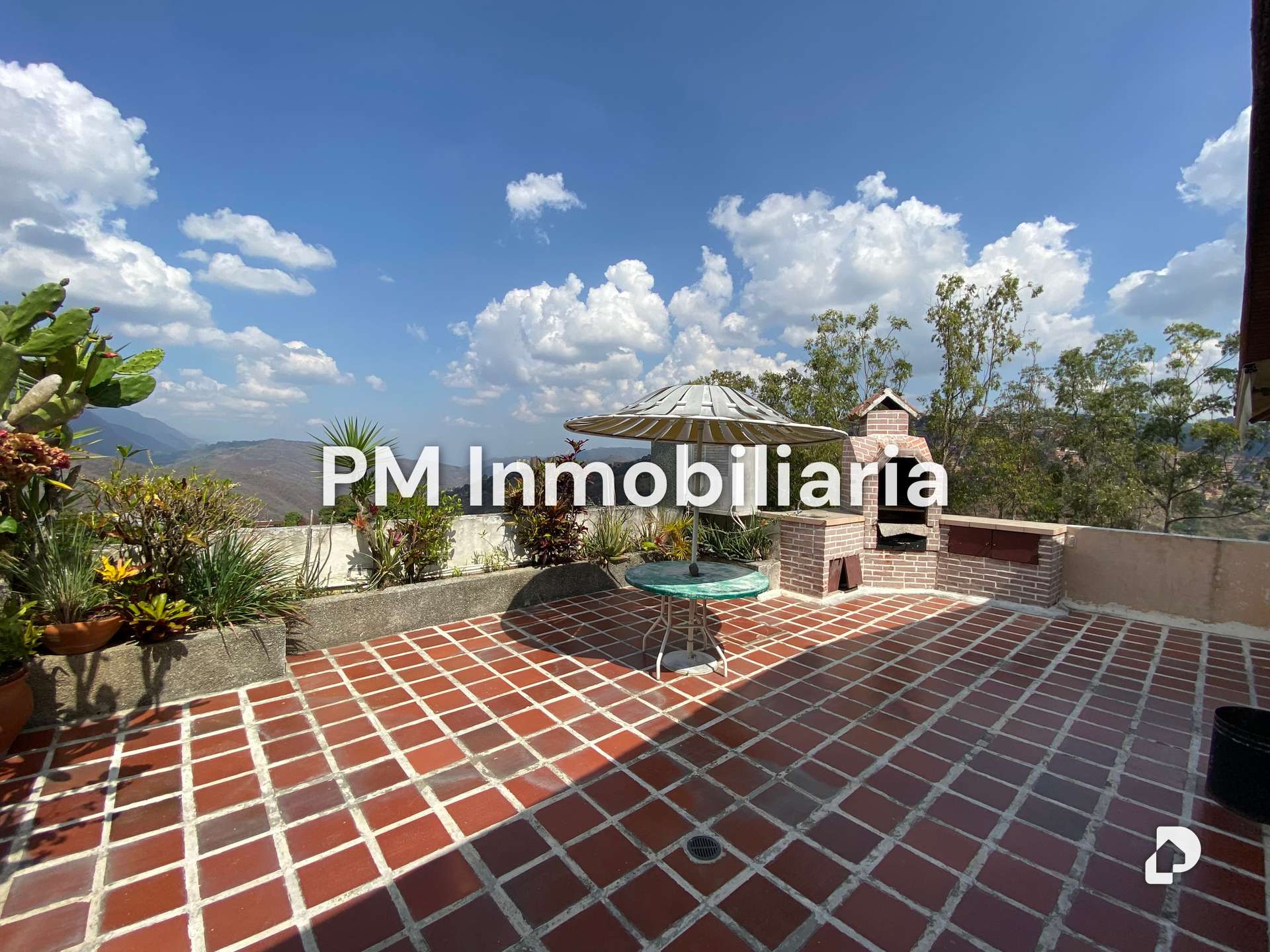Apartamento en Urb. Miranda, Caracas – 11