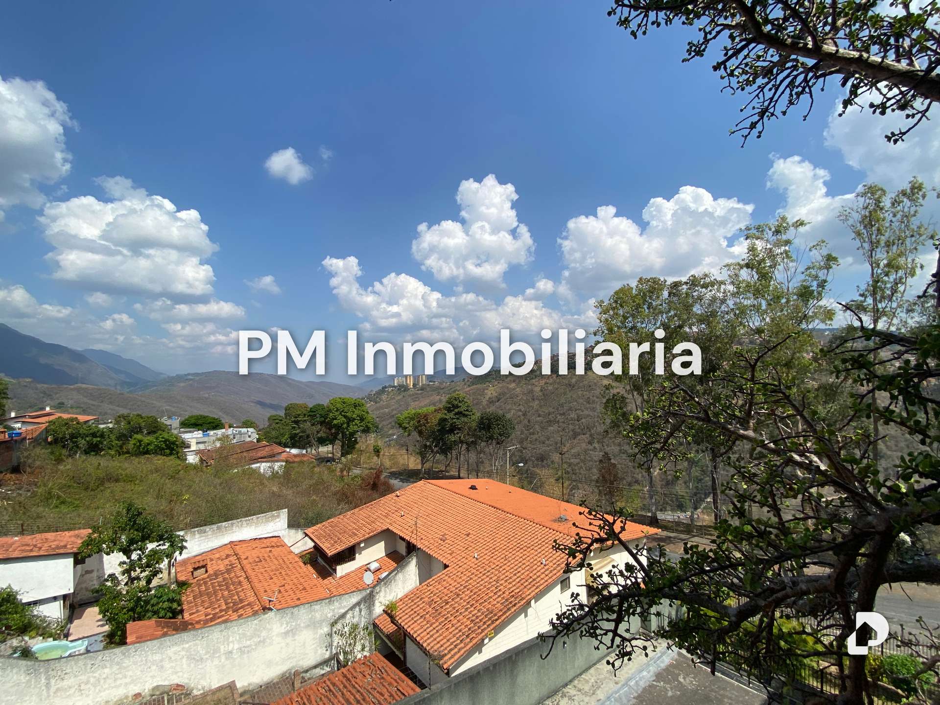 Apartamento en Urb. Miranda, Caracas – 13