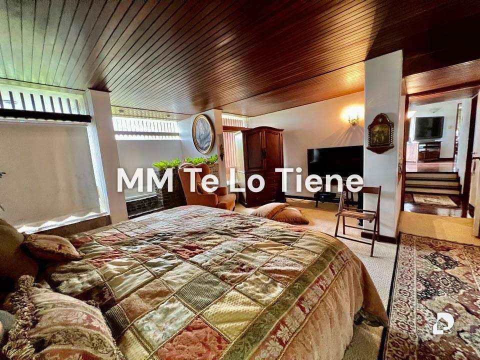 House in La Lagunita, Caracas – 9