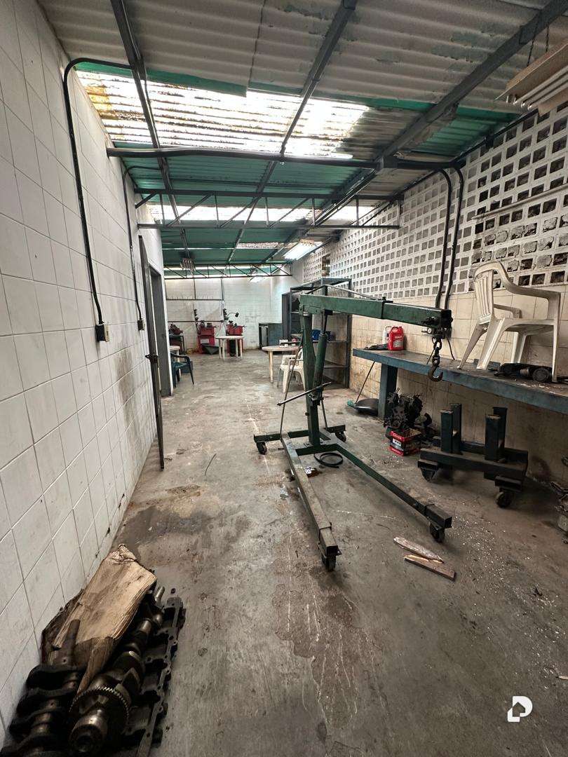 Local comercial en Montecristo, Caracas – 1