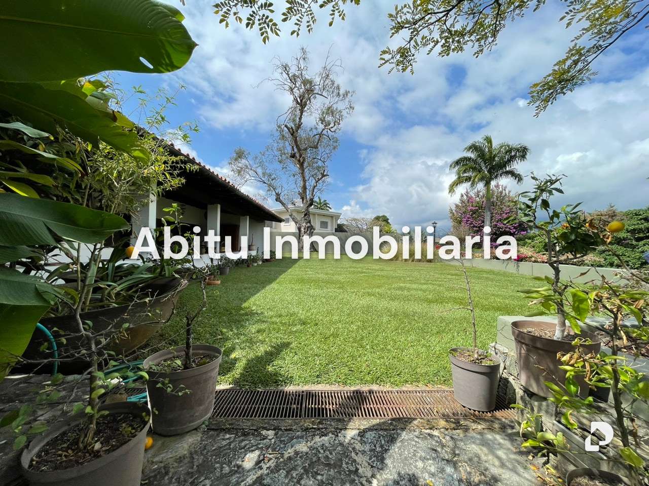 Casa en Lomas del Mirador, Caracas – 2