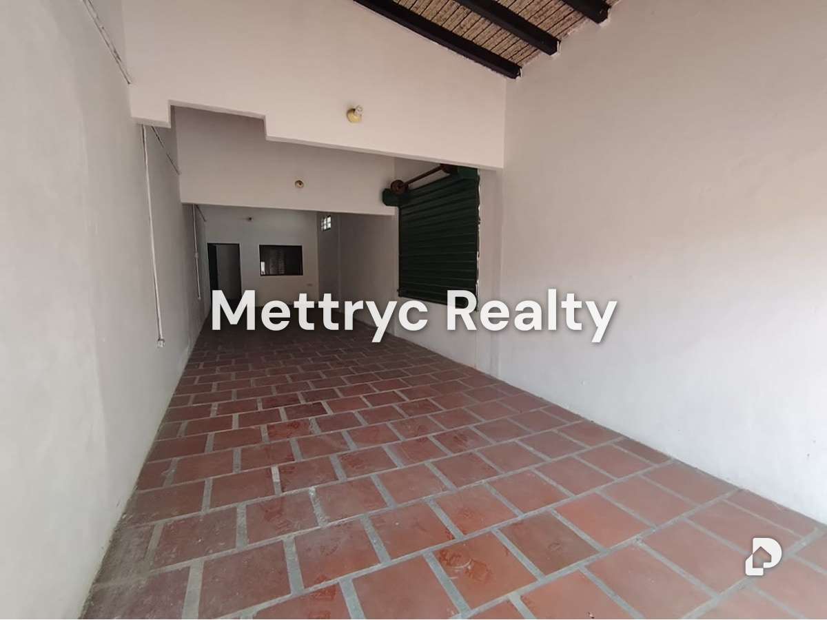Local comercial en Guacara – 2