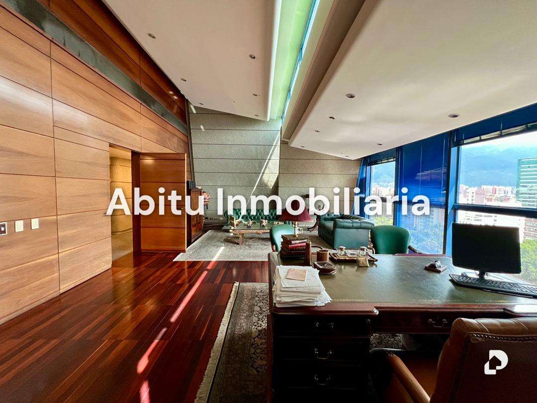 Office in El Rosal, Caracas – 21