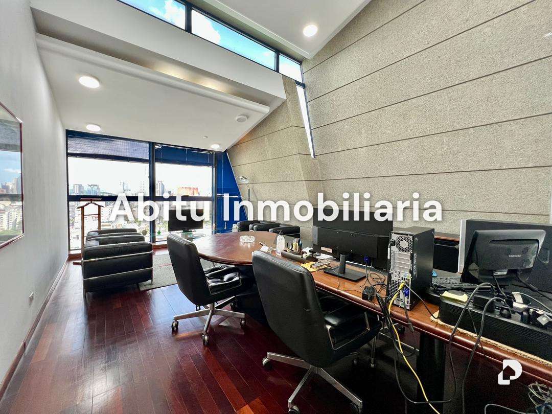 Office in El Rosal, Caracas – 24