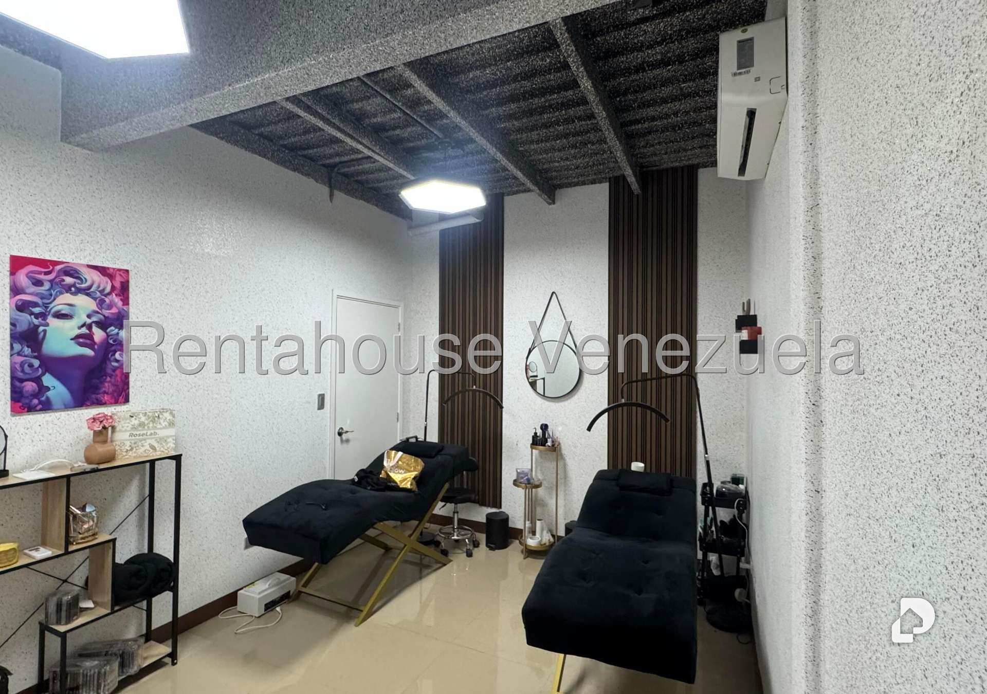 Local comercial en Santa Mónica, Caracas – 21