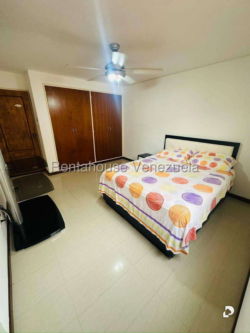 Apartamento en Colinas de La Tahona, Caracas – 14