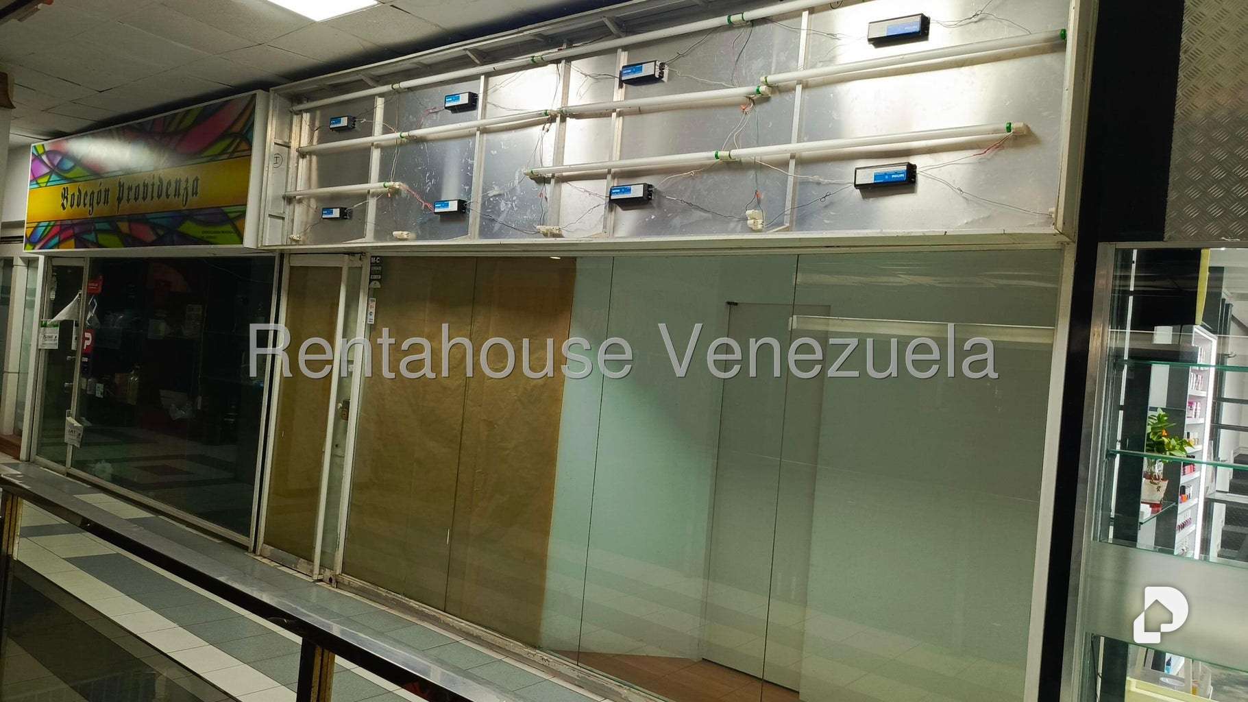 Local comercial en Prado Humboldt, Caracas – 33