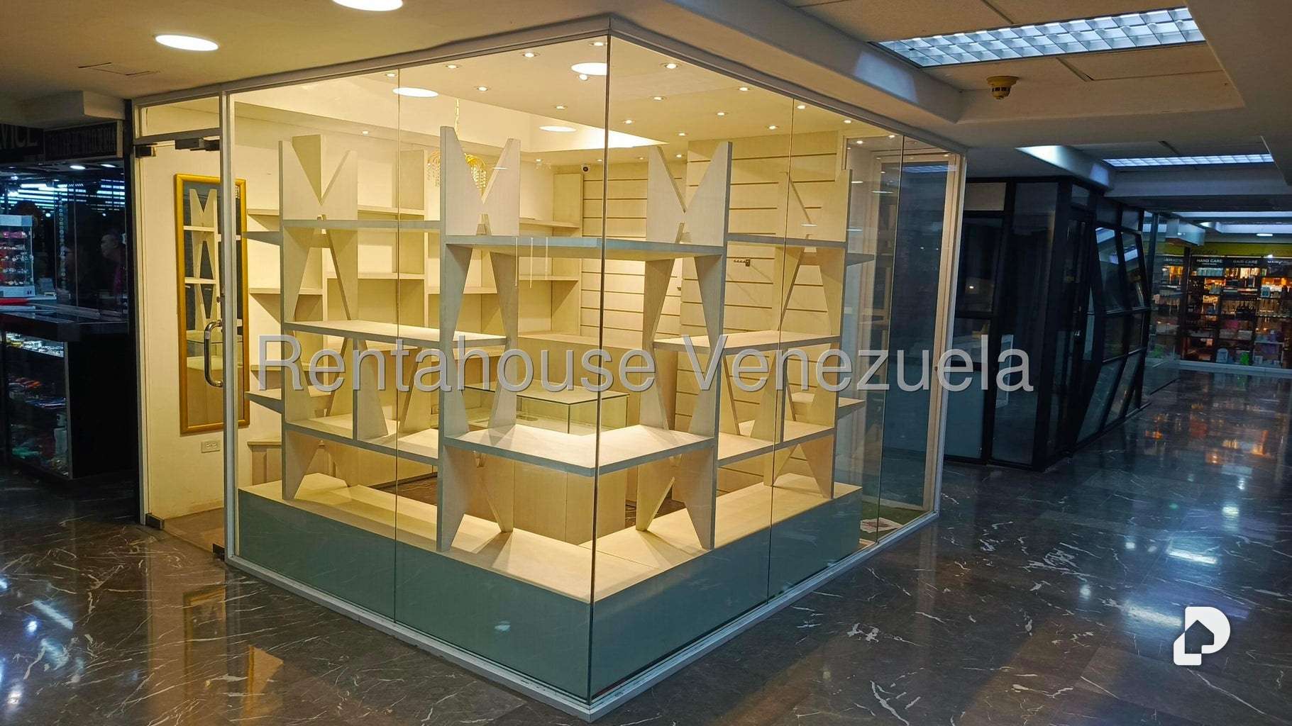 Local comercial en Prado Humboldt, Caracas – 13