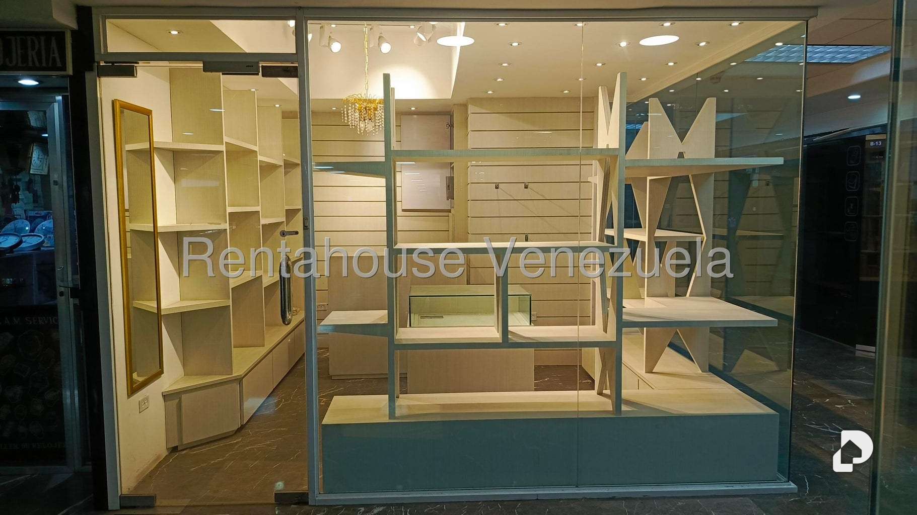 Local comercial en Prado Humboldt, Caracas – 14