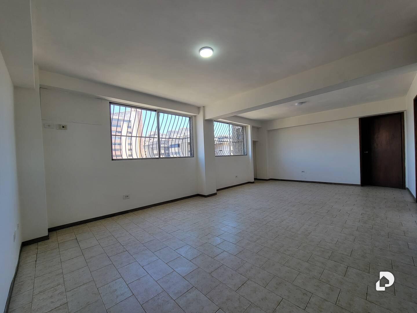 Apartamento en Avenida Bella Vista, Maracaibo – 2