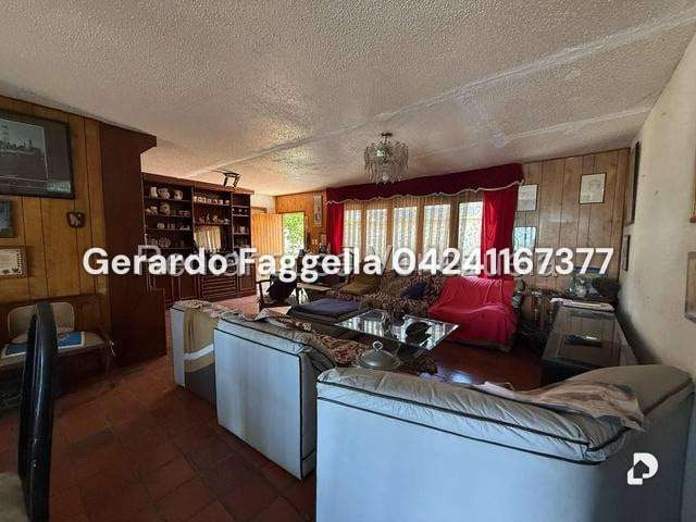 Casa en Alto Prado, Caracas – 11