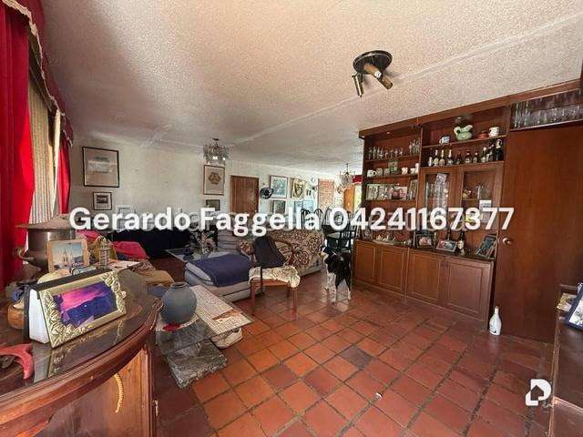 Casa en Alto Prado, Caracas – 13