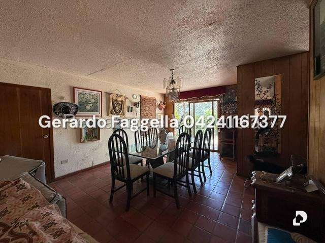 Casa en Alto Prado, Caracas – 12
