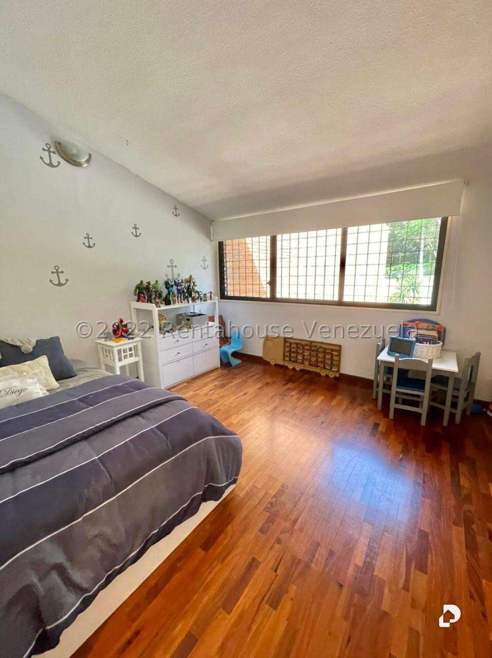 Casa en El Hatillo, Caracas – 26