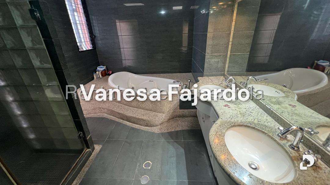 Apartamento en Lomas del Avila, Caracas – 17