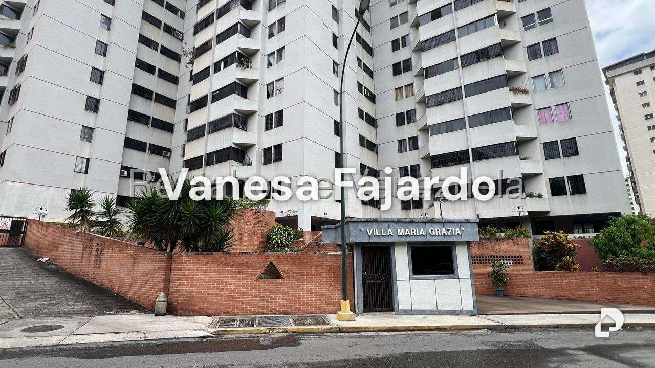 Apartamento en Lomas del Avila, Caracas – 11
