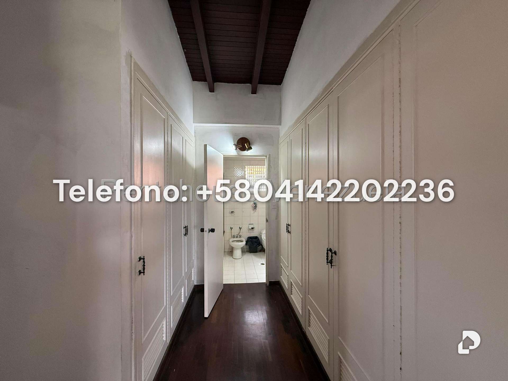 Casa en Alto Prado, Caracas – 15