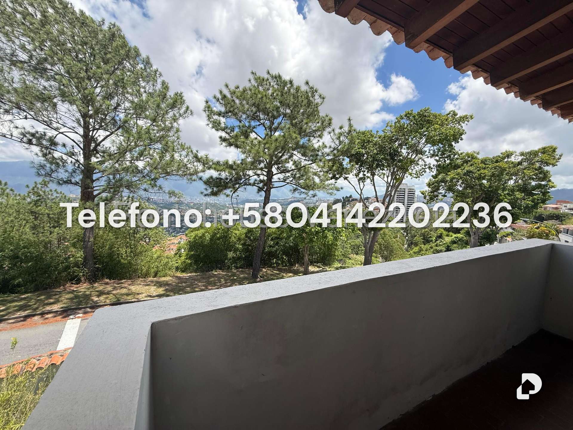 Casa en Alto Prado, Caracas – 25