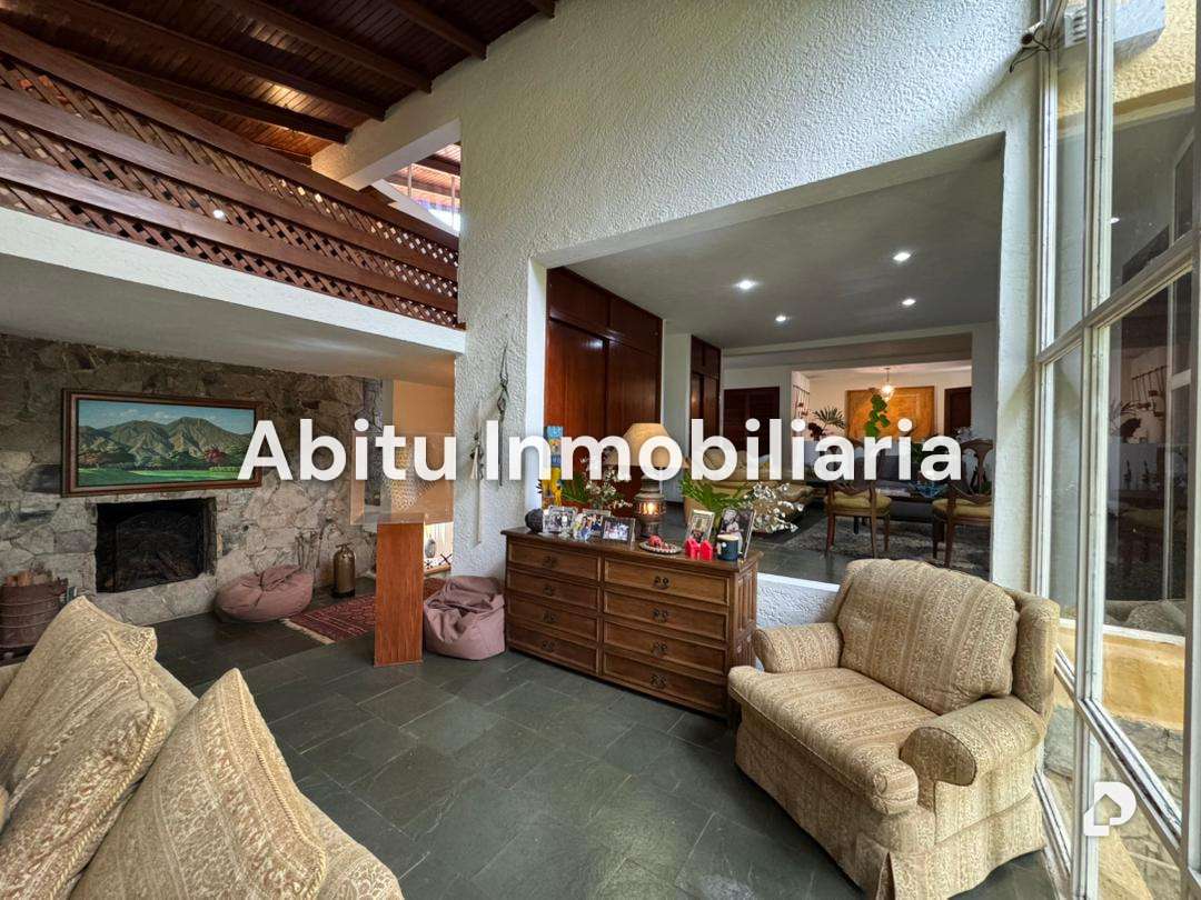 Casa en El Hatillo, Caracas – 17