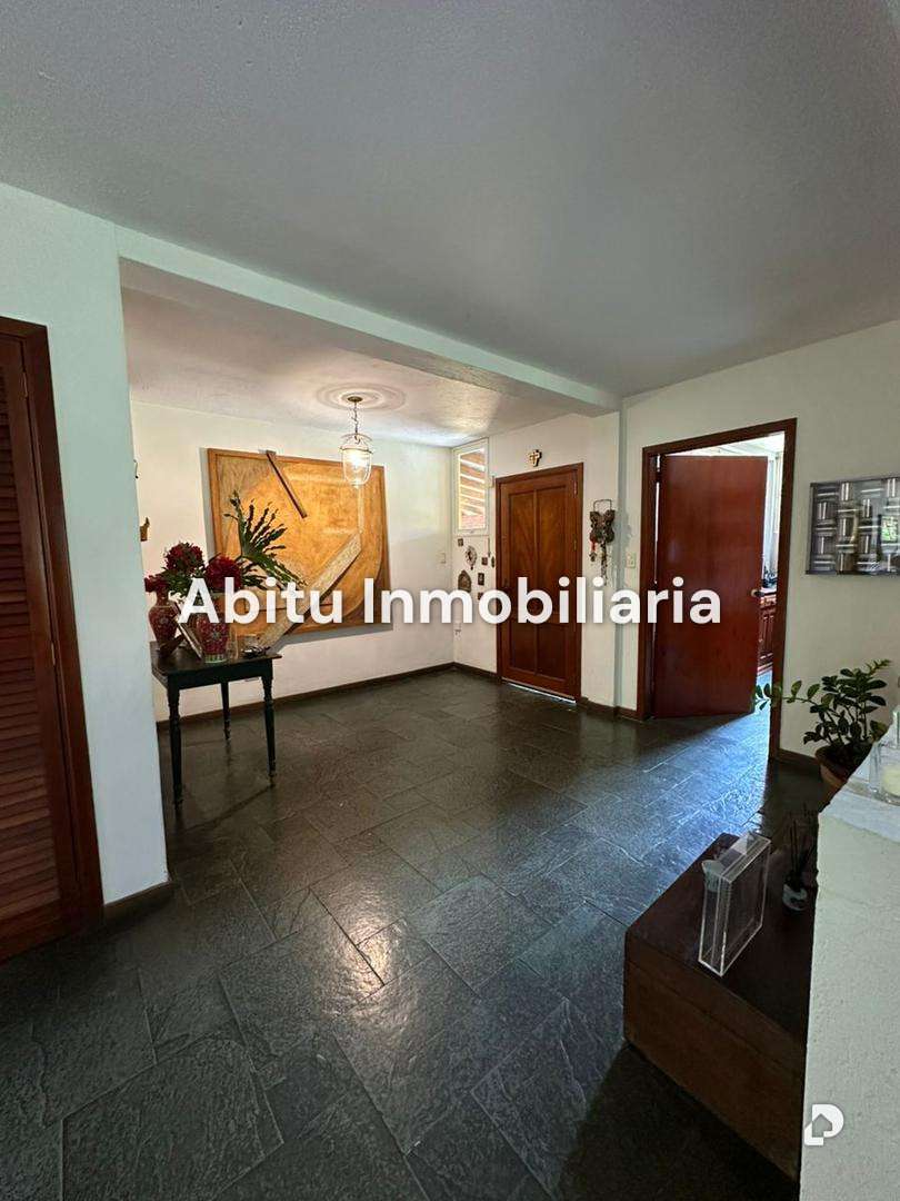 Casa en El Hatillo, Caracas – 12