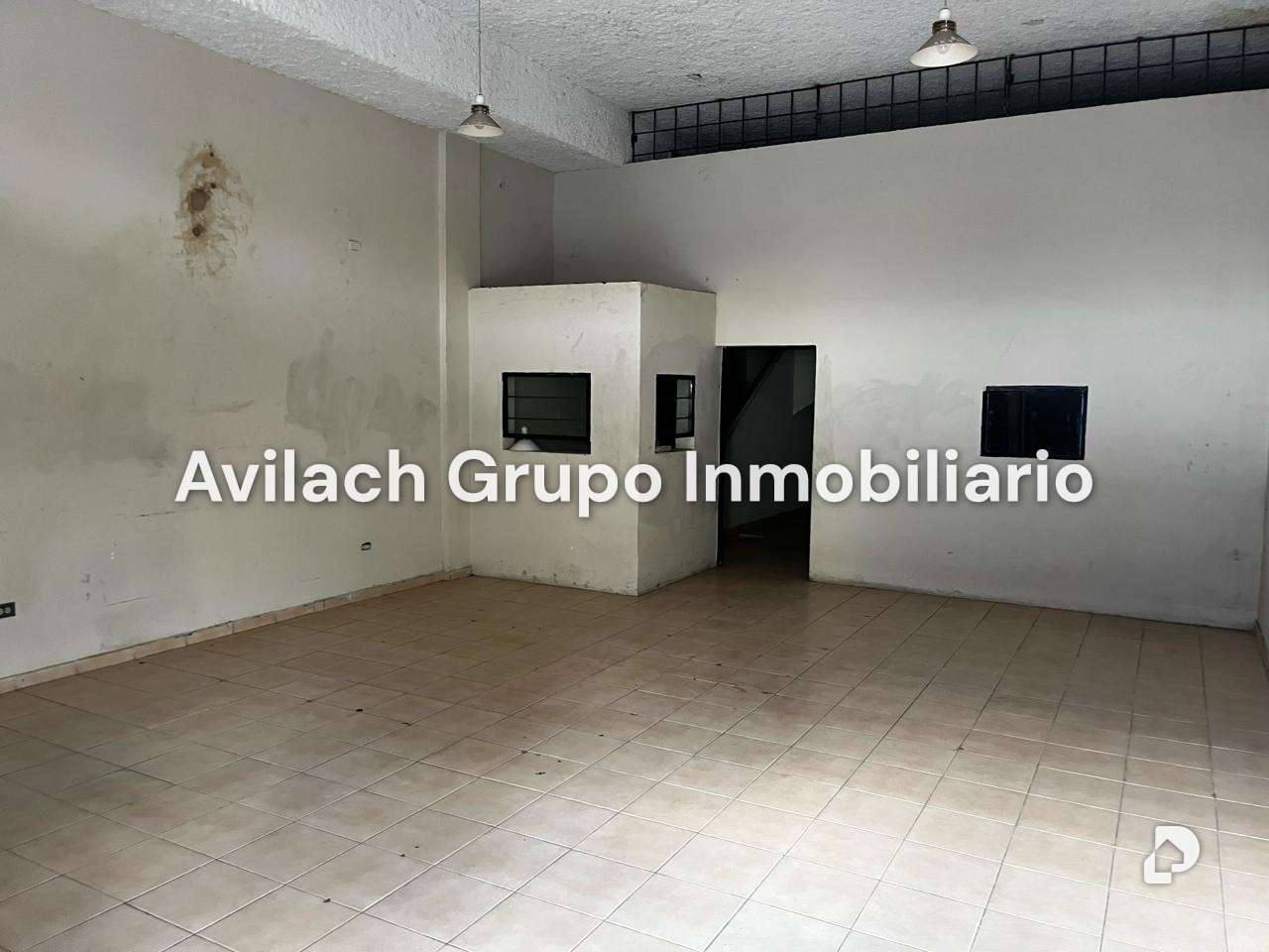 Local comercial en Catedral, Valencia – 13