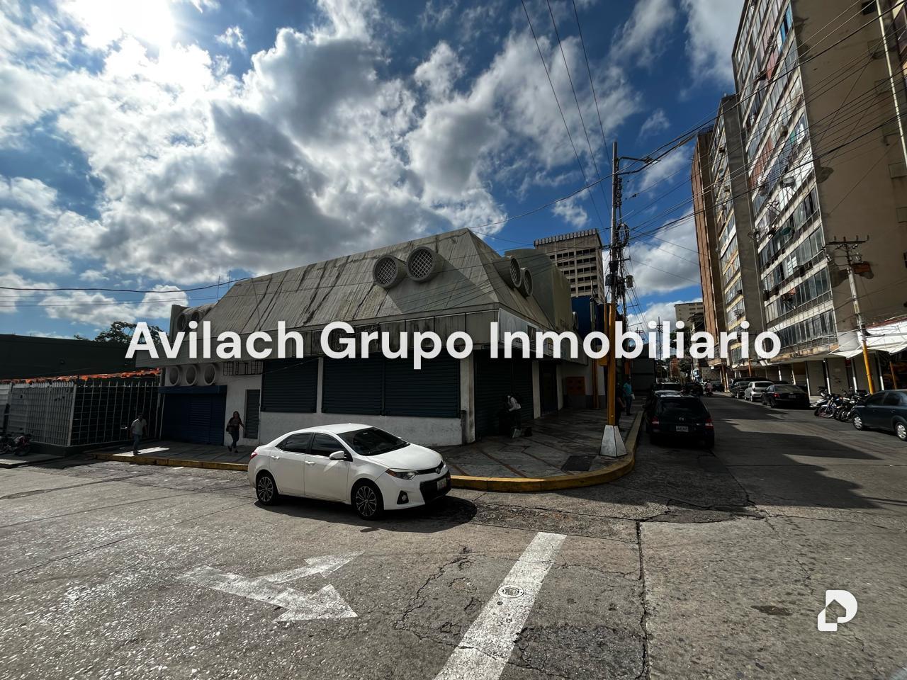 Local comercial en Catedral, Valencia – 1