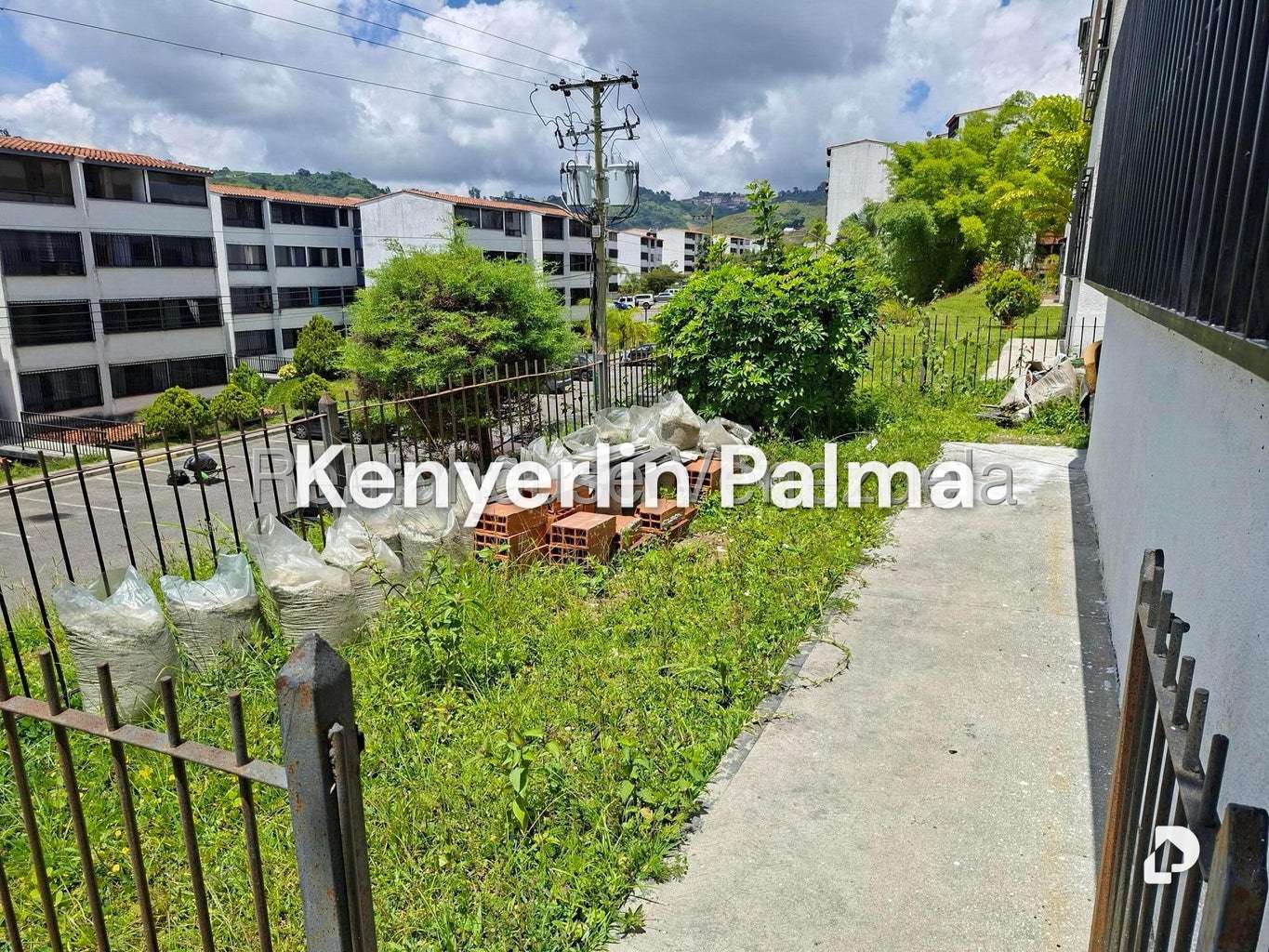 Apartamento en Solar de la Quinta, Los Teques – 22