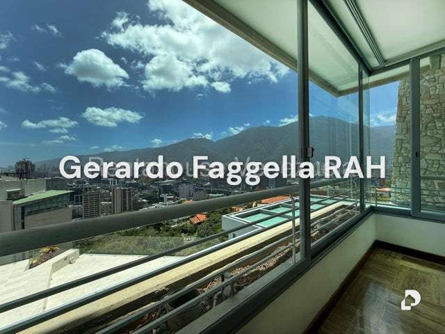 Apartamento en Lomas de Las Mercedes, Caracas – 2